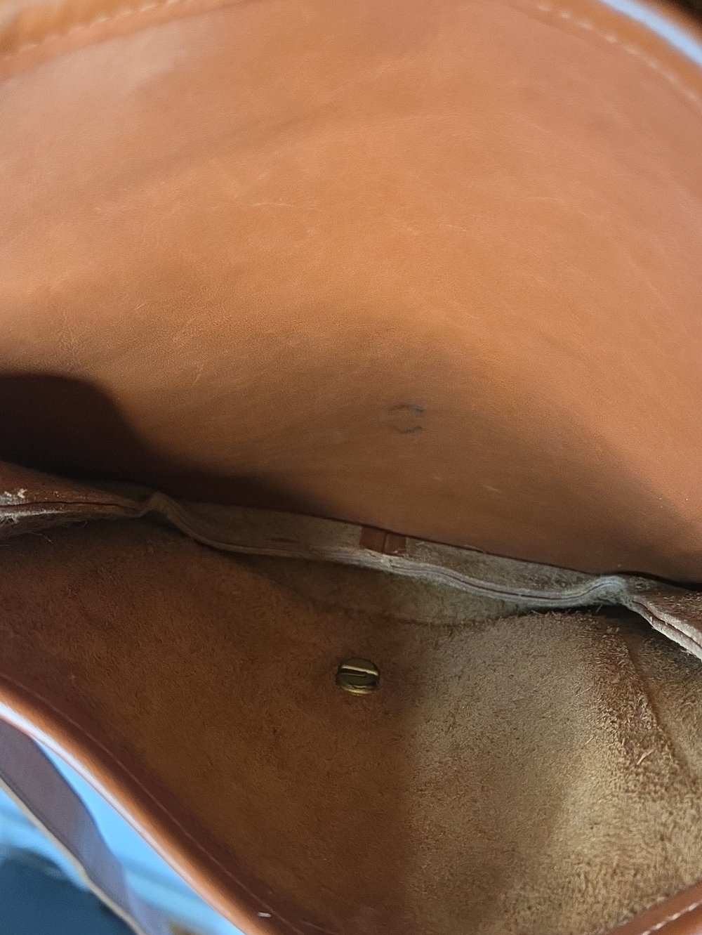 Vintage Coach Station Bag #5130 British Tan Glovetanned Leather Crossbody 90’s - Picture 13 of 15